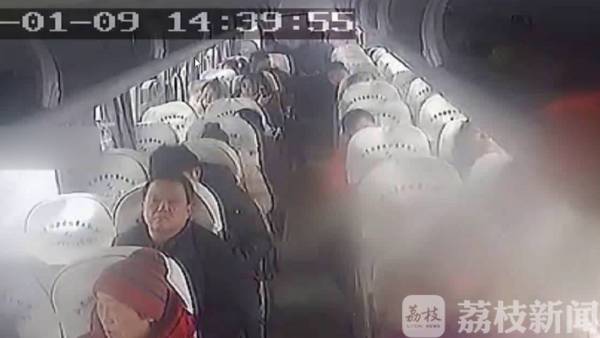冬季駕駛大巴車需要注意哪些細(xì)節(jié)？